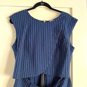 Madri Collection Crossover Front Seersucker Jumpsut - Medium